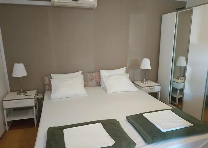Saul Apartment